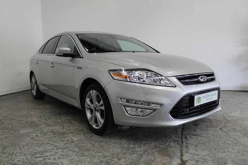 Silver Used 2014 Ford Mondeo Business Edition Hatchback | £4,995 (Super price) - Image 1/1