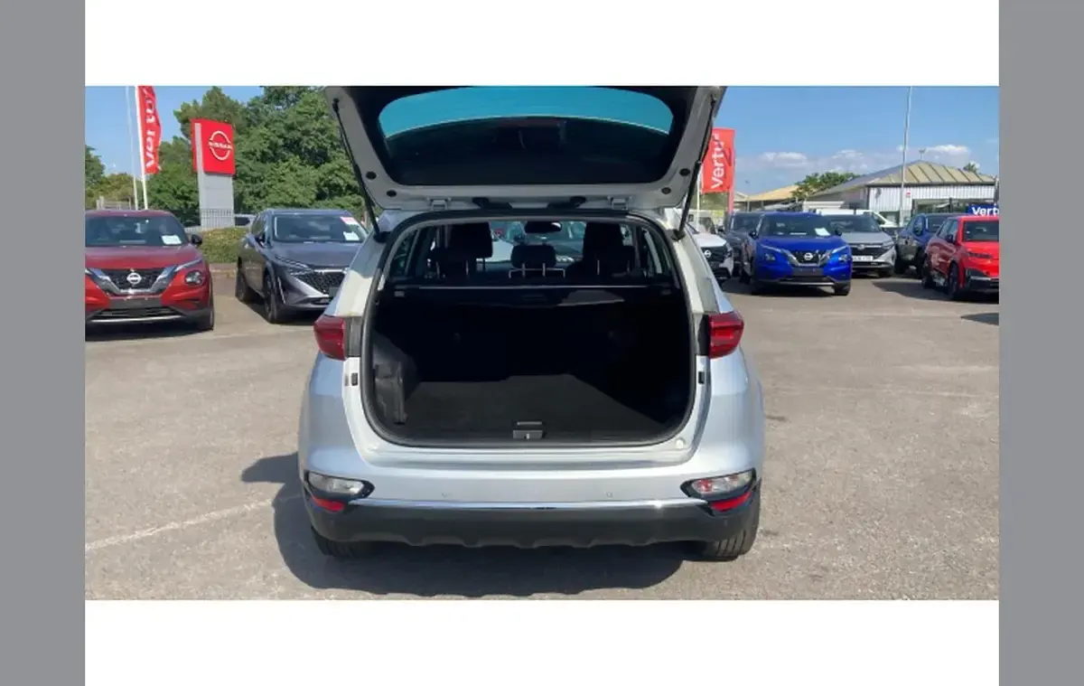 Used Kia Sportage 136 HP (100 kW) 2021 Silver SUV