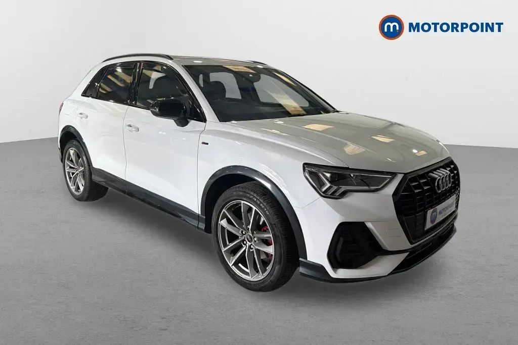 Second-hand Audi Q3 Black Edition 150 CP (110 kW) 2022 SUV