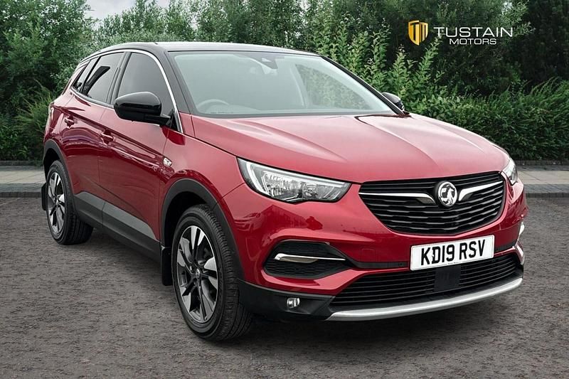 Red Used 2019 Vauxhall Grandland X Sport SUV | £11,449 (Fair price) - Image 1/4
