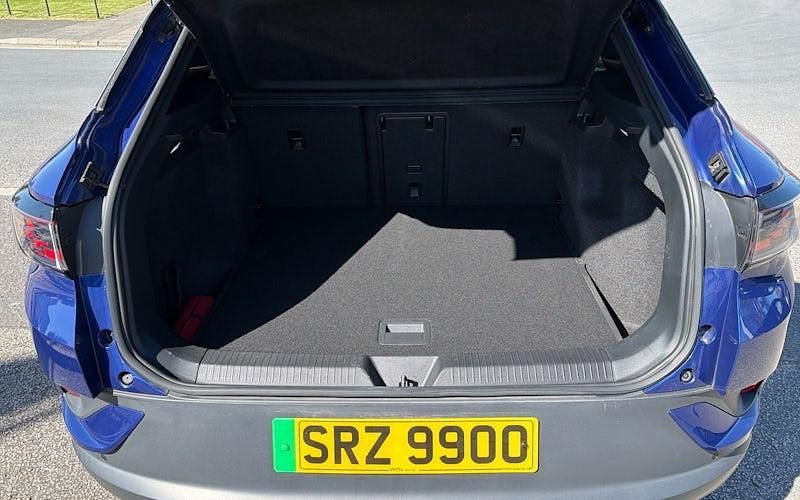 Begagnad VW ID.4 Pro Performance 150 kW (204 HK) 2021 Blå SUV