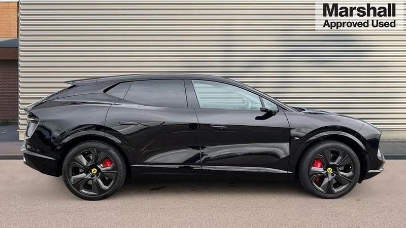Usado Lotus Eletre 675 kW (918 HP) 2024 Preto SUV