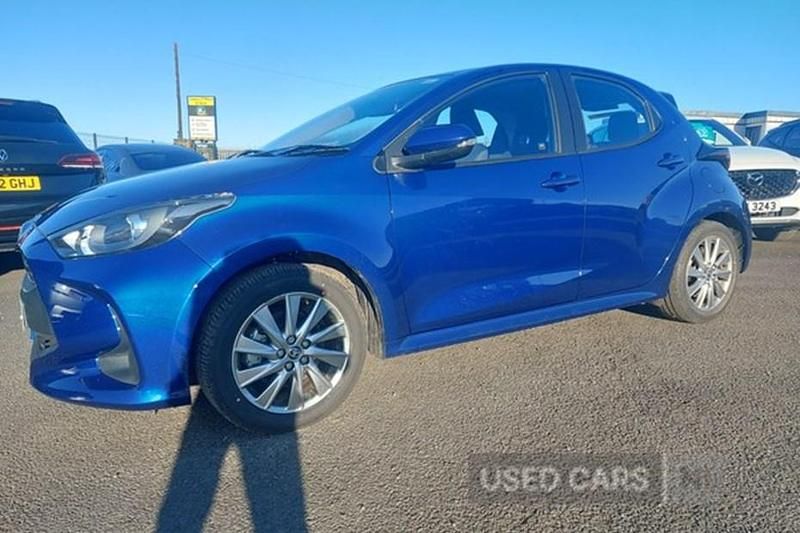 Used Toyota Yaris Hybrid 2023