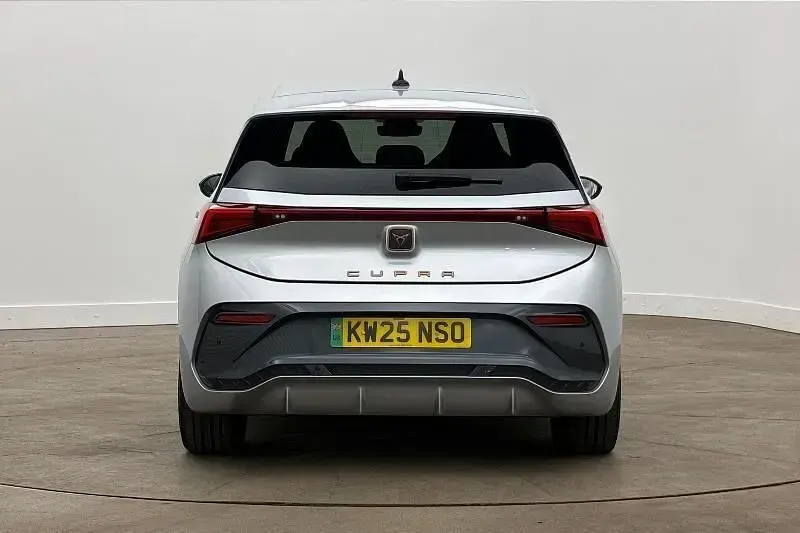 Used Cupra Born e-Boost 169 kW (231 HP) 2025 Silver Hatchback