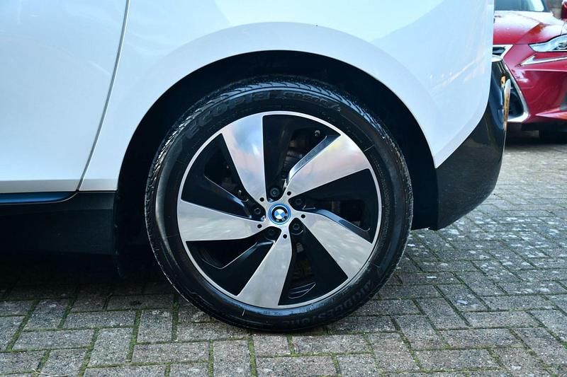 Used BMW i3 Comfort Edition 125 kW (170 HP) 2021 White Hatchback