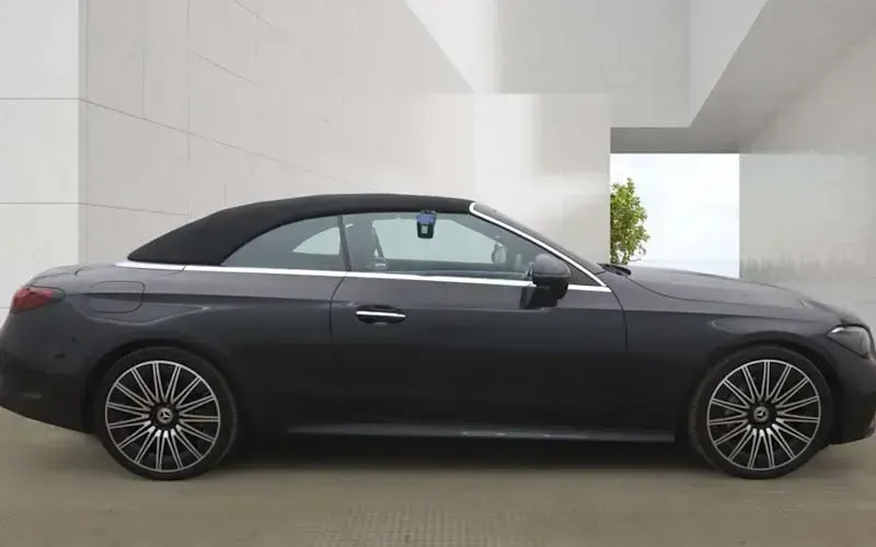 Used Mercedes CLE220 AMG Line Premium Plus 197 HP (144 kW) 2025 Grey Cabriolet