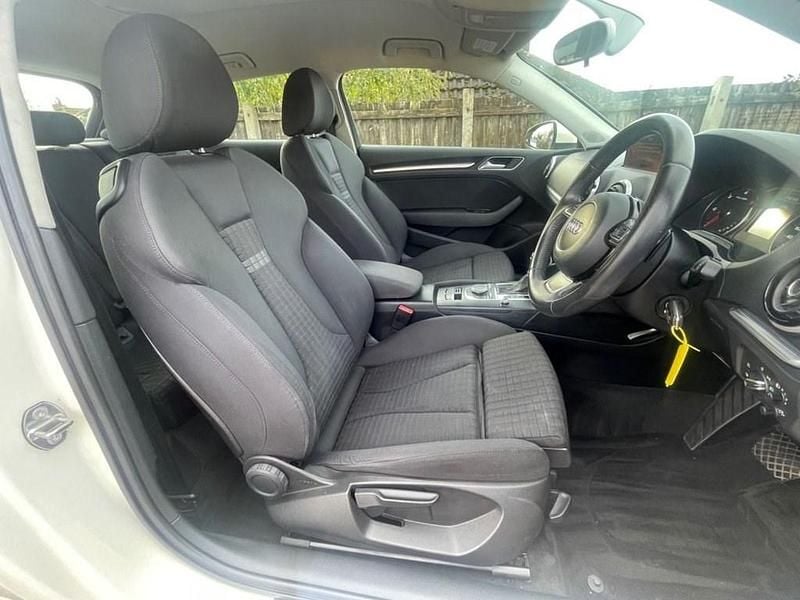 Used Audi A3 Sport 184 HP (135 kW) 2013 White Hatchback