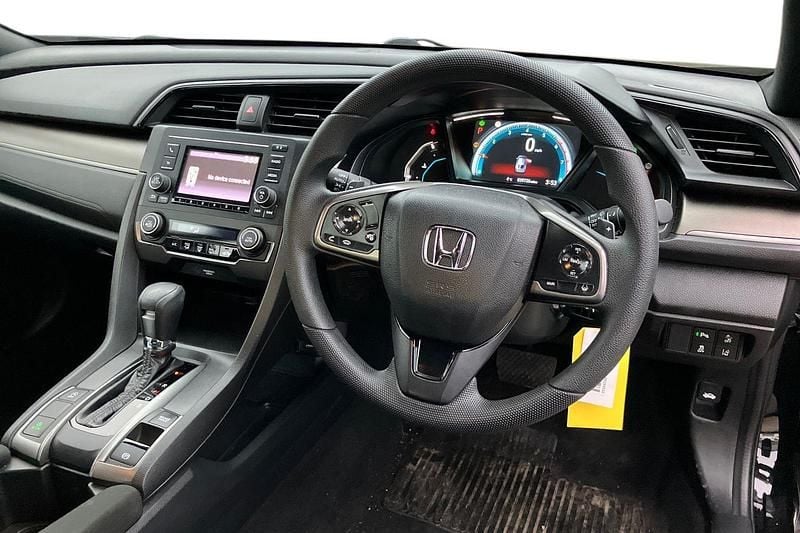 Used Honda Civic SE 126 HP (92 kW) 2020 Black Hatchback