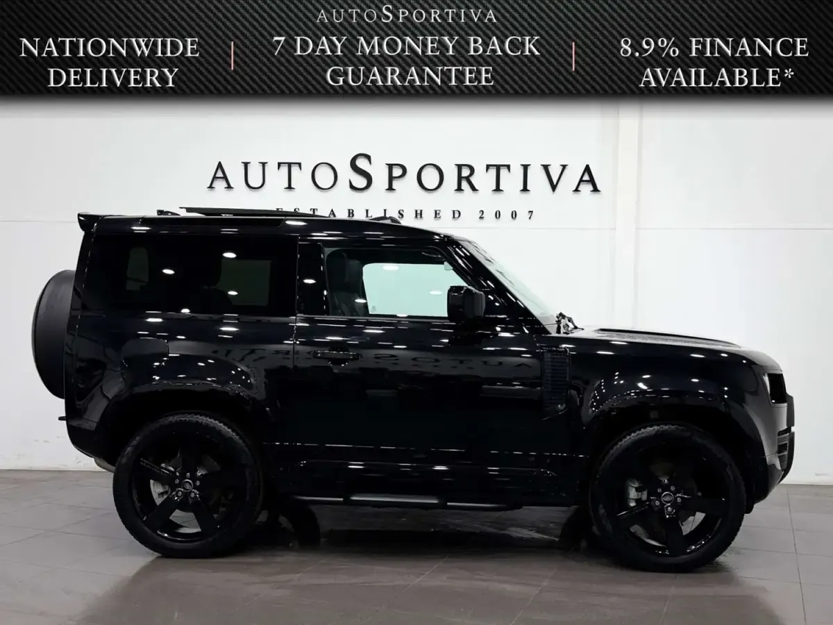 Usado Land Rover Defender SE Dynamic 2022 Preto SUV