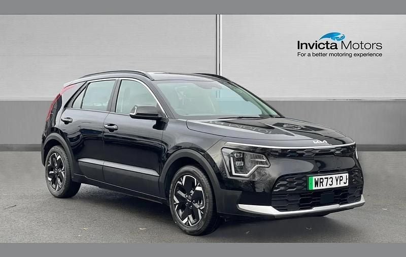 Black Used 2023 Kia e-Niro SUV | £18,500 (Super price) - Image 1/4