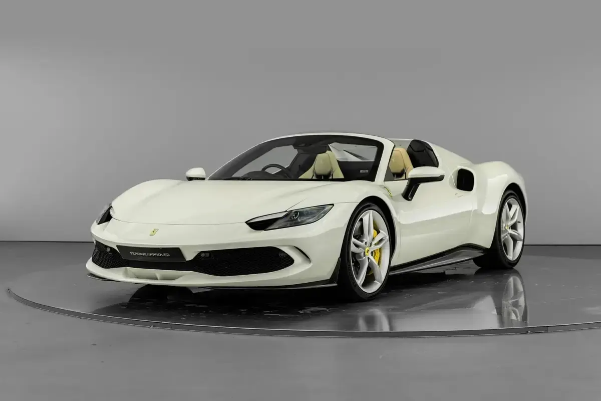 Used Ferrari 296 830 HP (610 kW) 2023 White Cabriolet