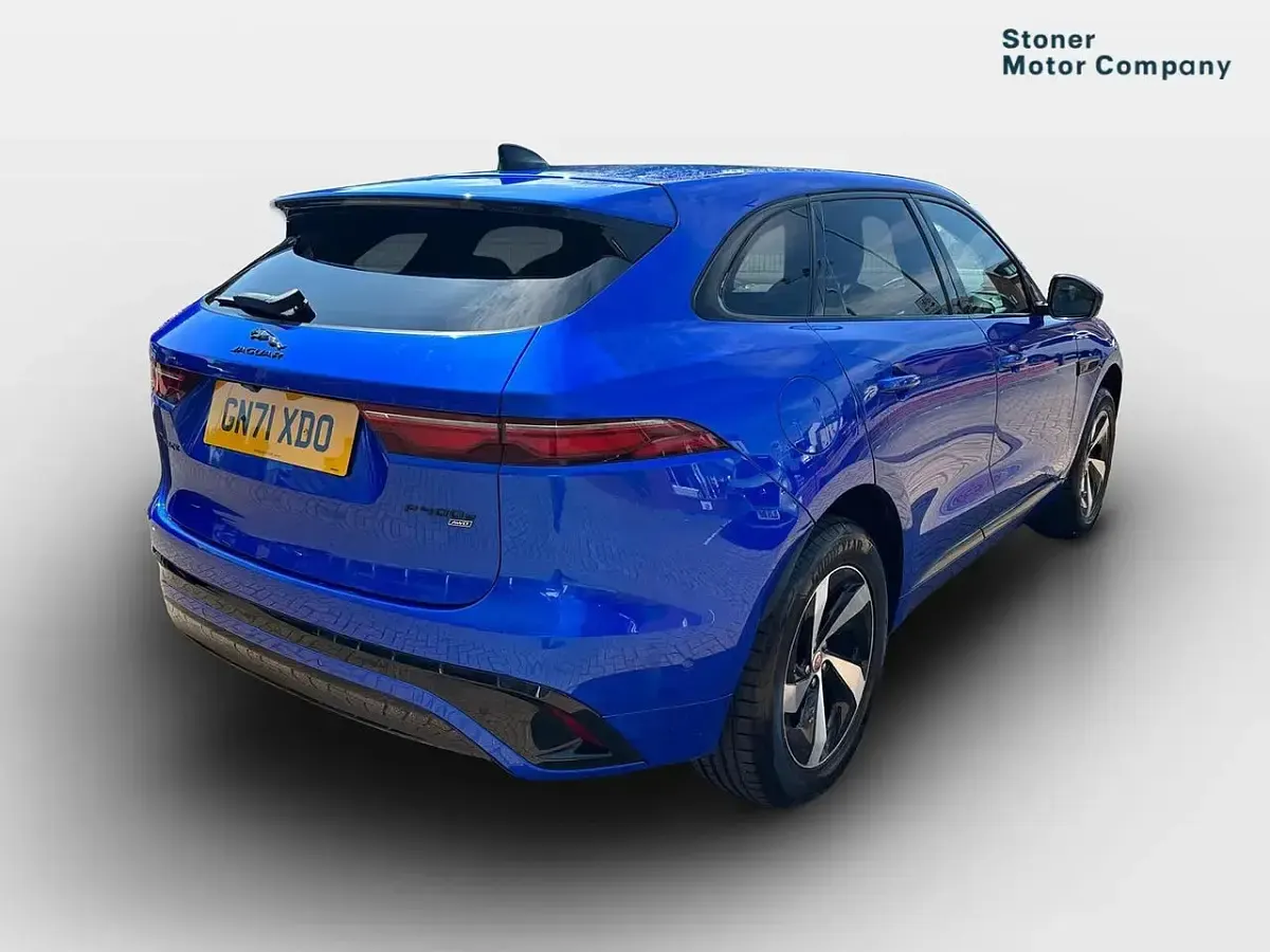 Begagnad Jaguar F-Pace R-Dynamic 404 HK (297 kW) 2021 SUV