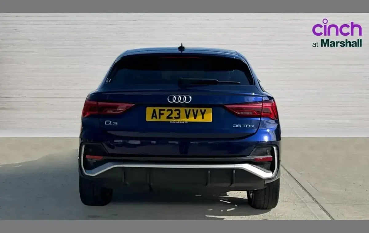 Used Audi Q3 S-Line 150 HP (110 kW) 2023 Blue SUV
