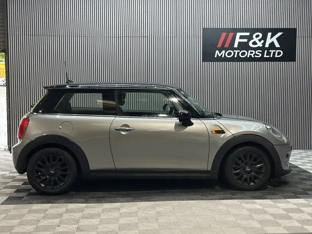 Used Mini Cooper Hatch 2017 Silver Hatchback