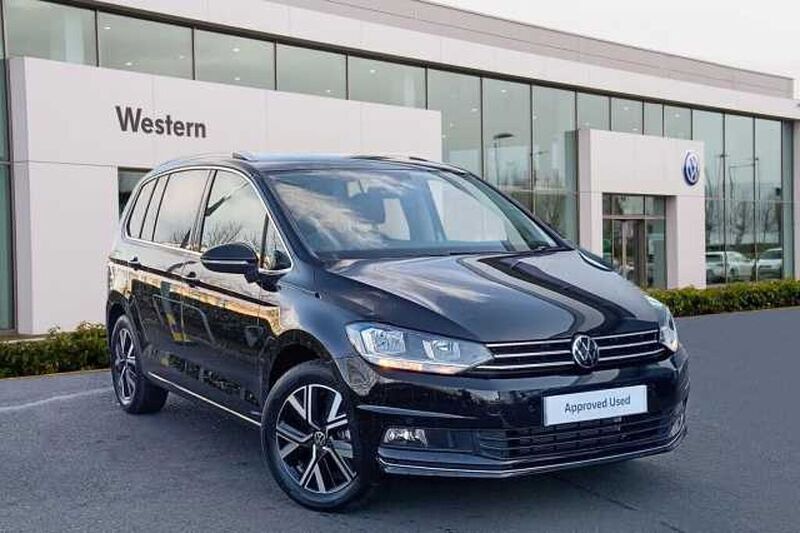 Used 2025 VW Touran SEL MPV | £36,999 - Image 1/4