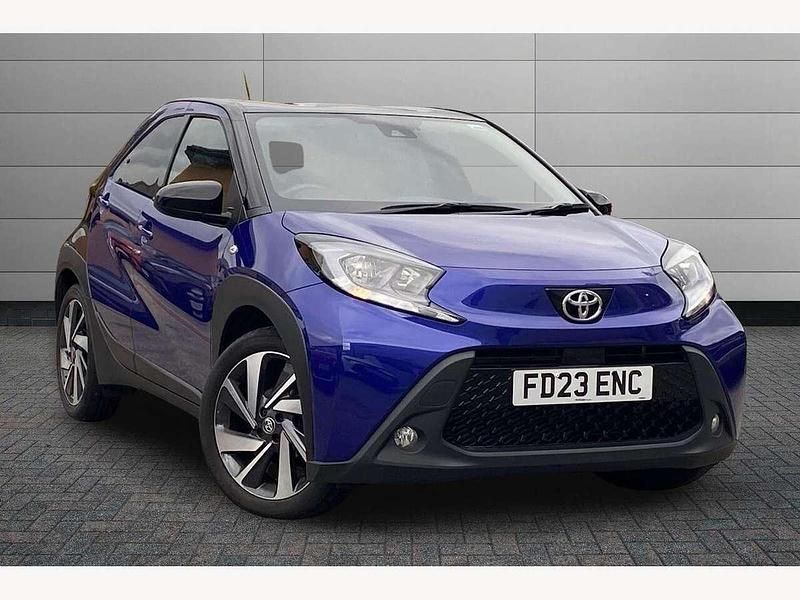 Blue Used 2023 Toyota Aygo X SUV | £15,995 - Image 1/3
