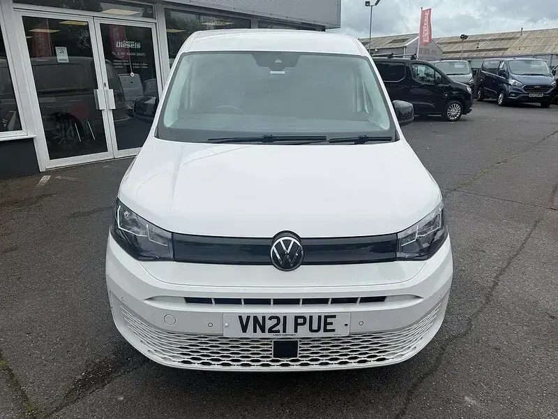 Used VW Caddy Pro 102 HP (75 kW) 2021 White MPV