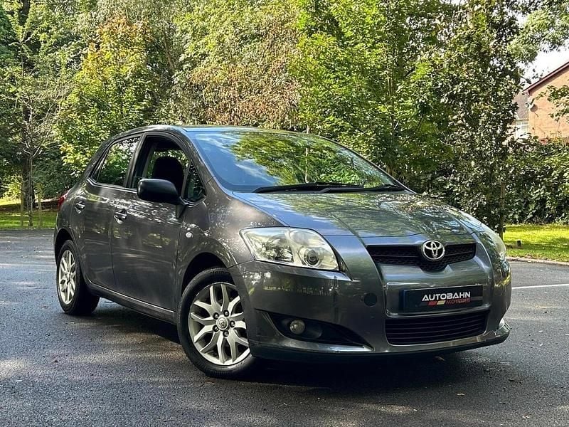 Grey Used 2009 Toyota Auris T3 Hatchback | £2,200 (Good price) - Image 1/4