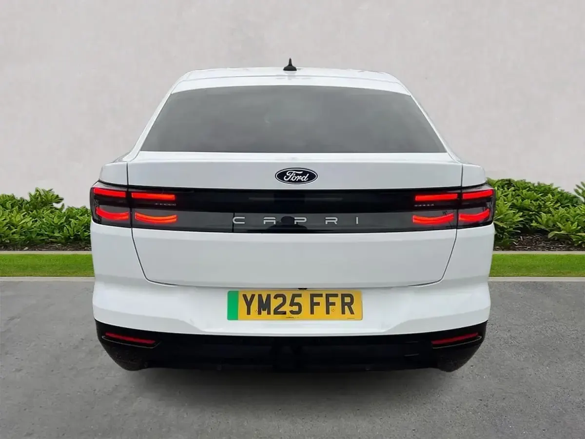 Used Ford Capri Select 210 kW (286 HP) 2025 White SUV