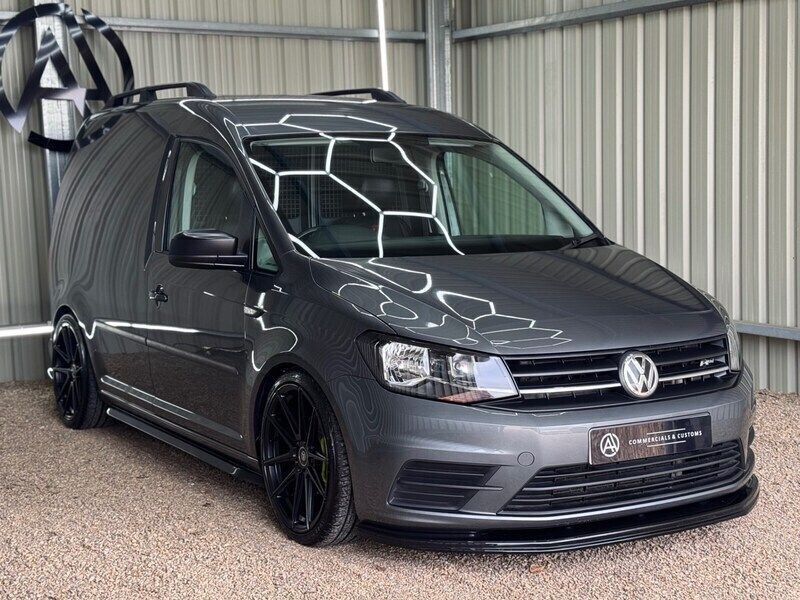 Grey Used 2020 VW Caddy Trendline MPV | £17,995 (Expensive) - Image 1/4
