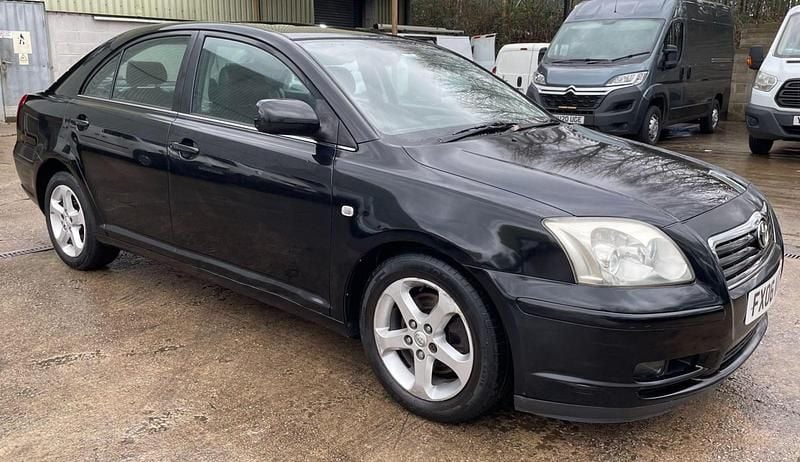 Black Used 2006 Toyota Avensis Hatchback | £995 (Good price) - Image 1/4