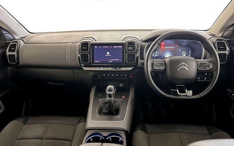 Used Citroën C5 Shine 131 HP (96 kW) 2022 Hatchback