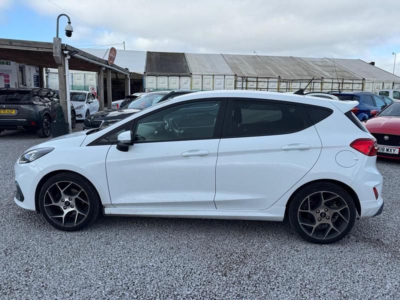Used Ford Fiesta ST 200 HP (147 kW) 2020 White Hatchback