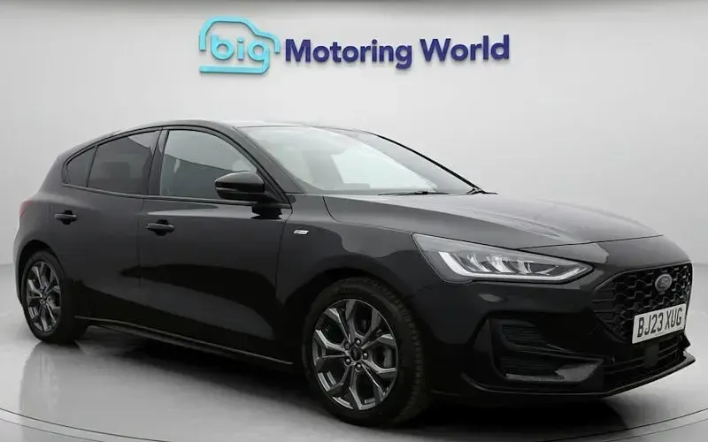 Used Ford Focus ST-Line 125 HP (91 kW) 2023 Hatchback