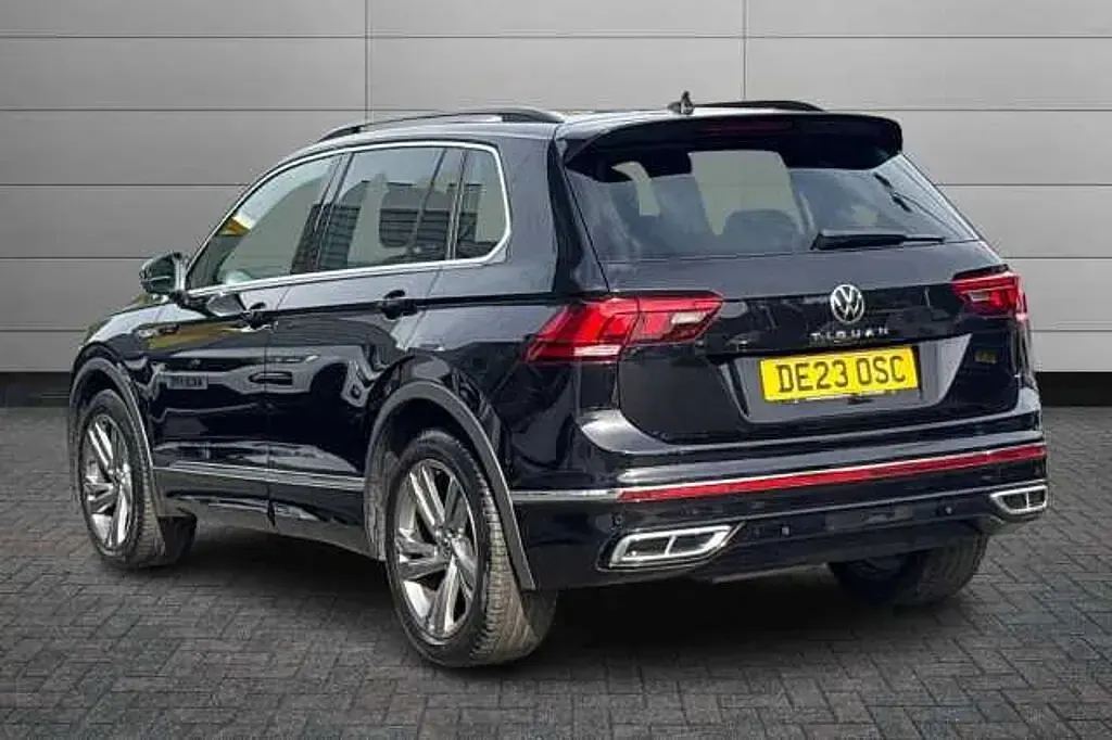 Used VW Tiguan R-line Edition 150 HP (110 kW) 2023 Black SUV