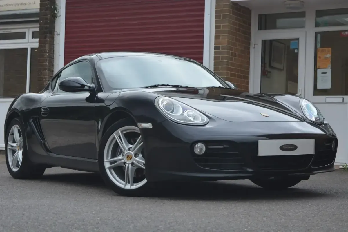 Usado Porsche Cayman 265 HP (194 kW) 2012 Preto Coupé