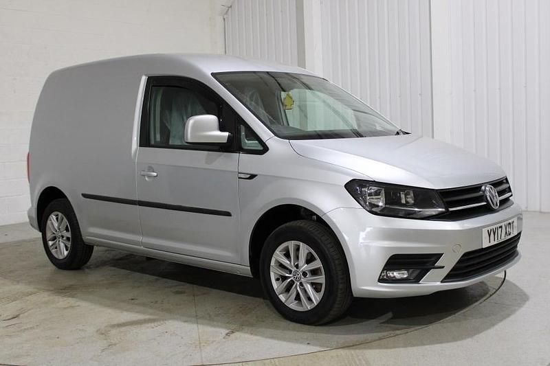Silver Used 2017 VW Caddy Highline MPV | £9,795 (A bit pricey) - Image 1/4