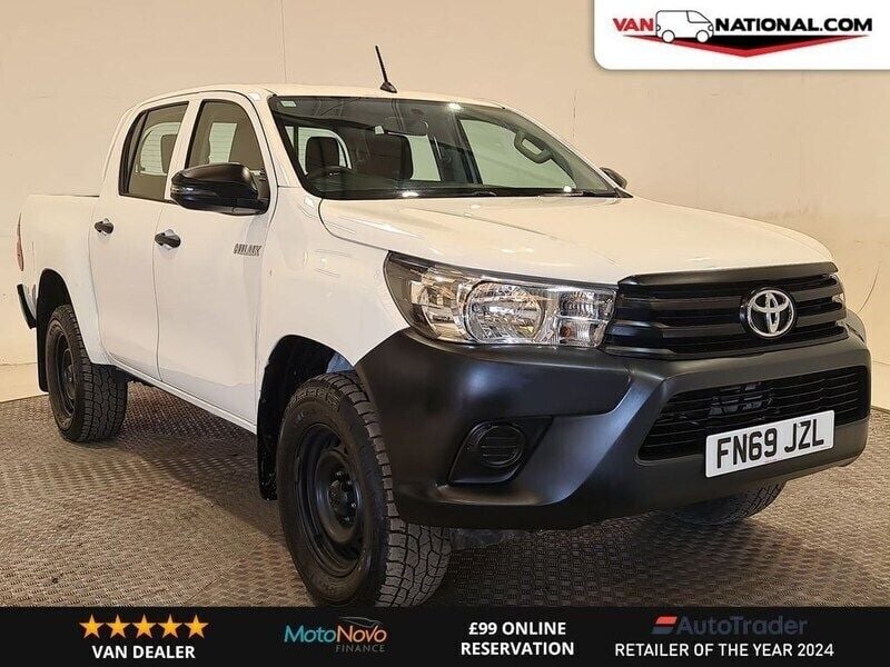 White Used 2019 Toyota HiLux Active Pickup | £18,990 (Super price) - Image 1/3