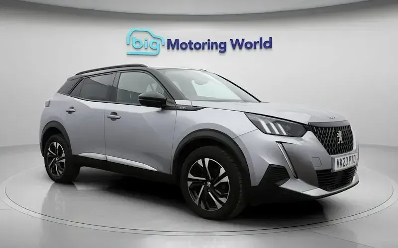Used Peugeot 2008 GT 131 HP (96 kW) 2023 Grey SUV