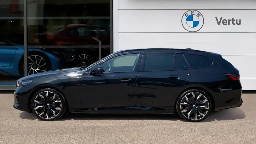 Used BMW i5 M Sport 250 kW (340 HP) 2026 Black Estate