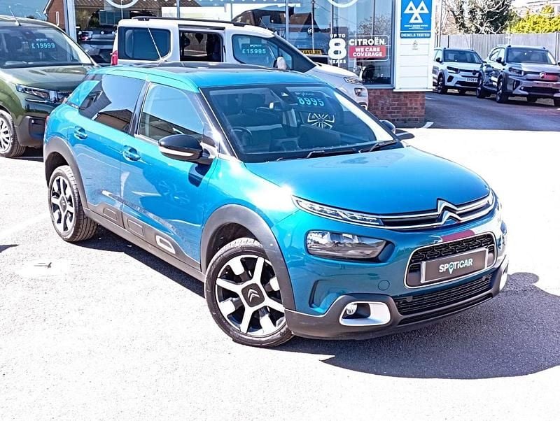 Used Citroën C4 Cactus Flair 108 HP (79 kW) 2019 Blue Hatchback