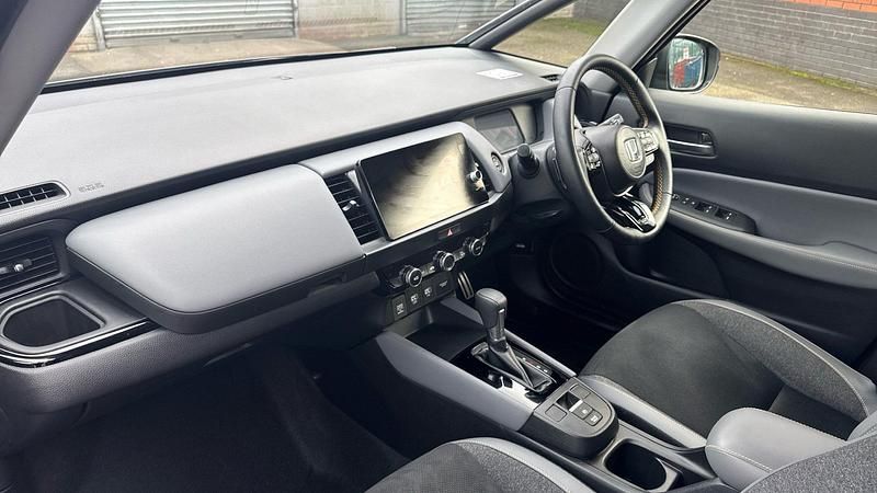 Used Honda Jazz Advance 122 HP (89 kW) 2024 Grey Hatchback