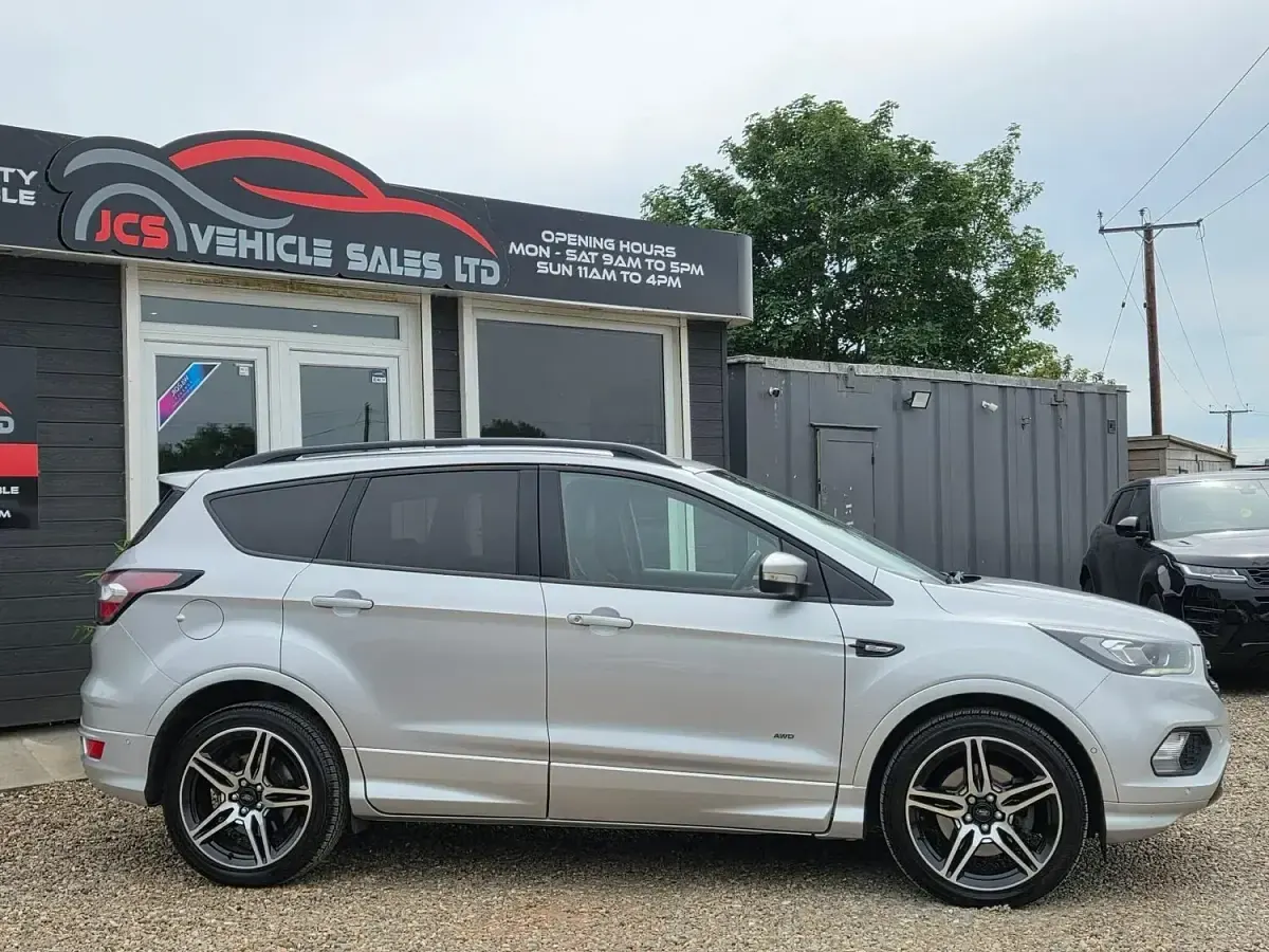 Used Ford Kuga ST-Line 180 HP (132 kW) 2018 Silver SUV