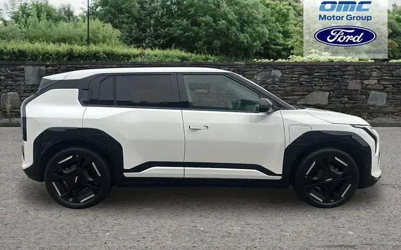 Used Kia EV3 GT-Line 150 kW (204 HP) 2025 White SUV