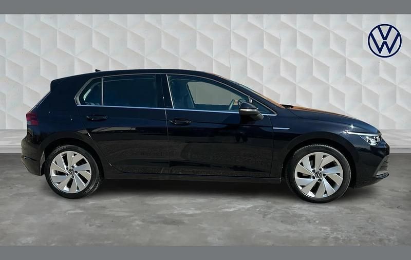 Used VW Golf VIII Style 128 HP (94 kW) 2021 Black Hatchback