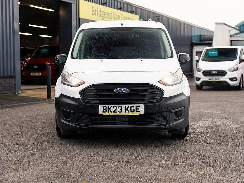 Used Ford Transit Connect 100 HP (73 kW) 2023 White MPV