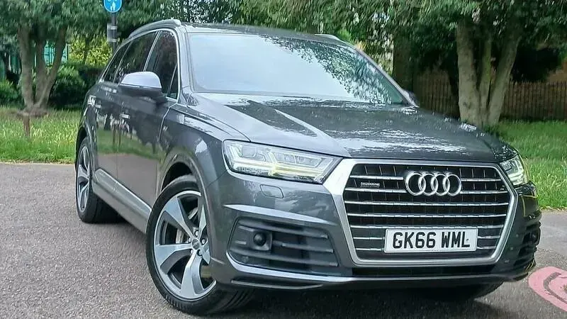Used Audi Q7 S-Line 218 HP (160 kW) 2016 Grey SUV