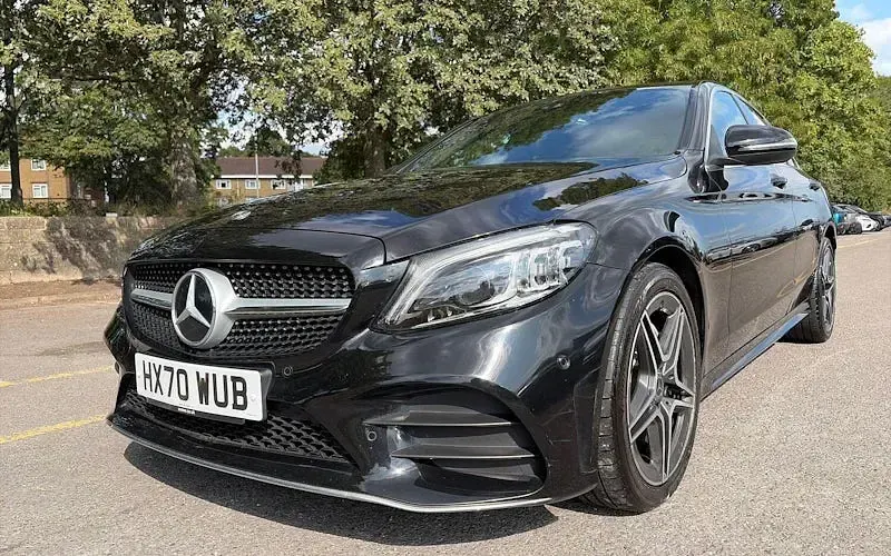 Used Mercedes C220 AMG Line Premium 194 HP (142 kW) 2019 Black Sedan