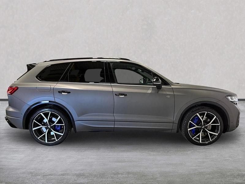 Used VW Touareg R 456 HP (335 kW) 2026 Grey SUV