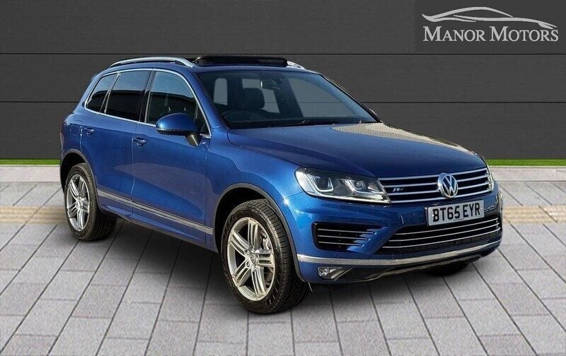 Blue Used 2015 VW Touareg R-line SUV | £16,795 (Fair price) - Image 1/4