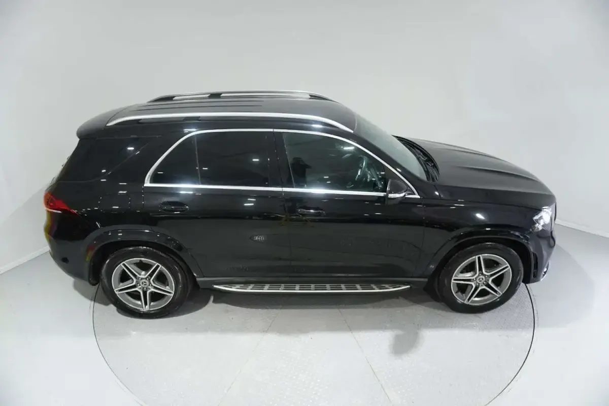 Used Mercedes GLE300 AMG Line Premium 245 HP (180 kW) 2020 Black SUV