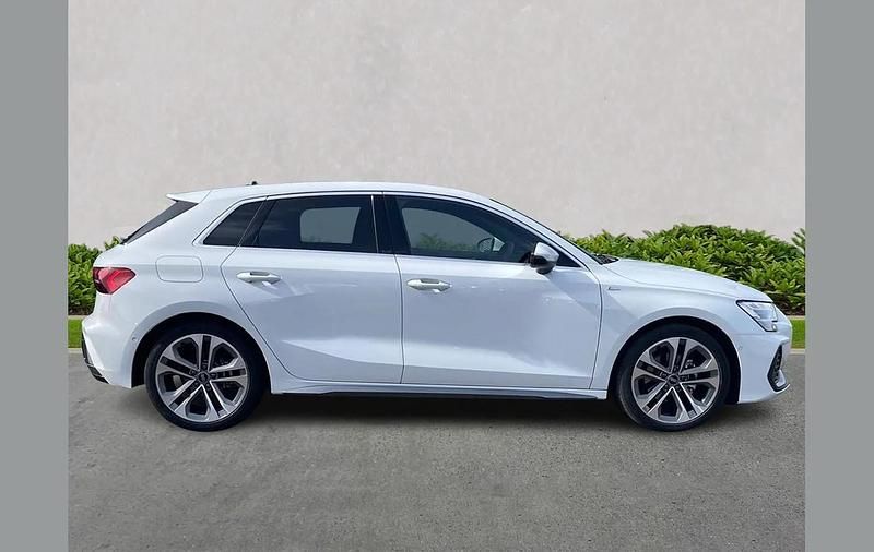 New Audi A3 S-Line 147 HP (108 kW) 2025 White Hatchback