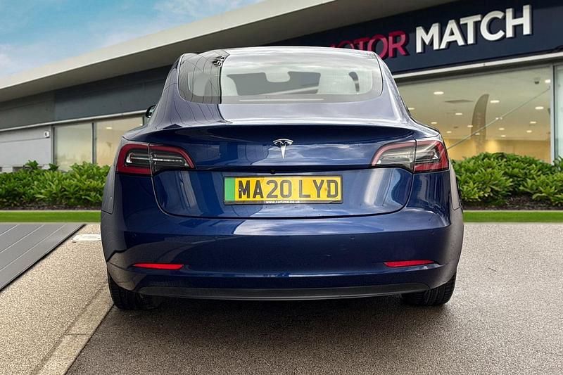 Used Tesla Model 3 Standard Range Plus 177 kW (241 HP) 2020 Blue Sedan