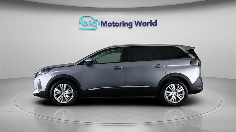 Used Peugeot 5008 Allure Premium 129 HP (94 kW) 2021 Grey SUV