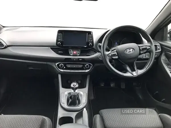 Used Hyundai i30 N Line 140 HP (102 kW) 2019 White Hatchback