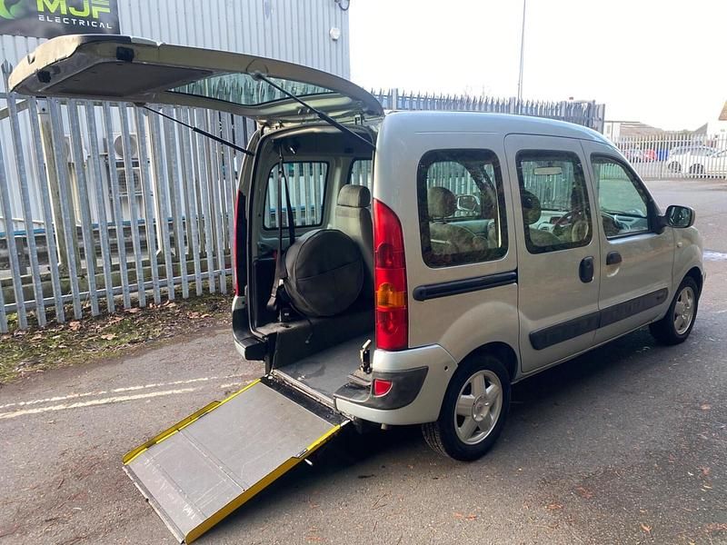 Used Renault Kangoo Expression 2006 Grey MPV